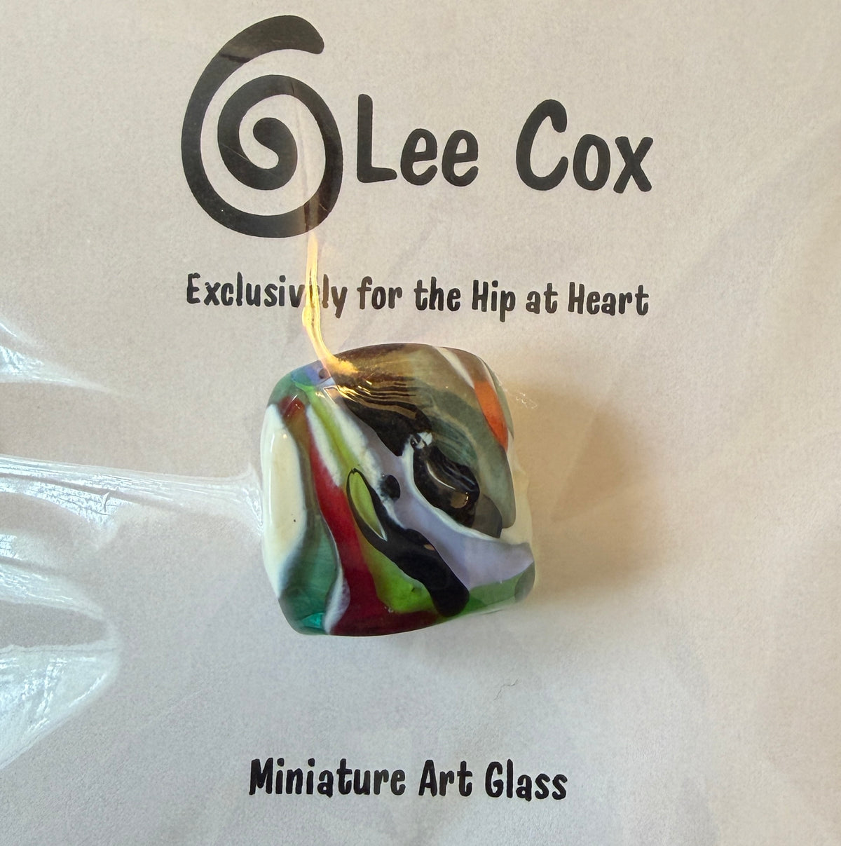 Glass Needle Minder