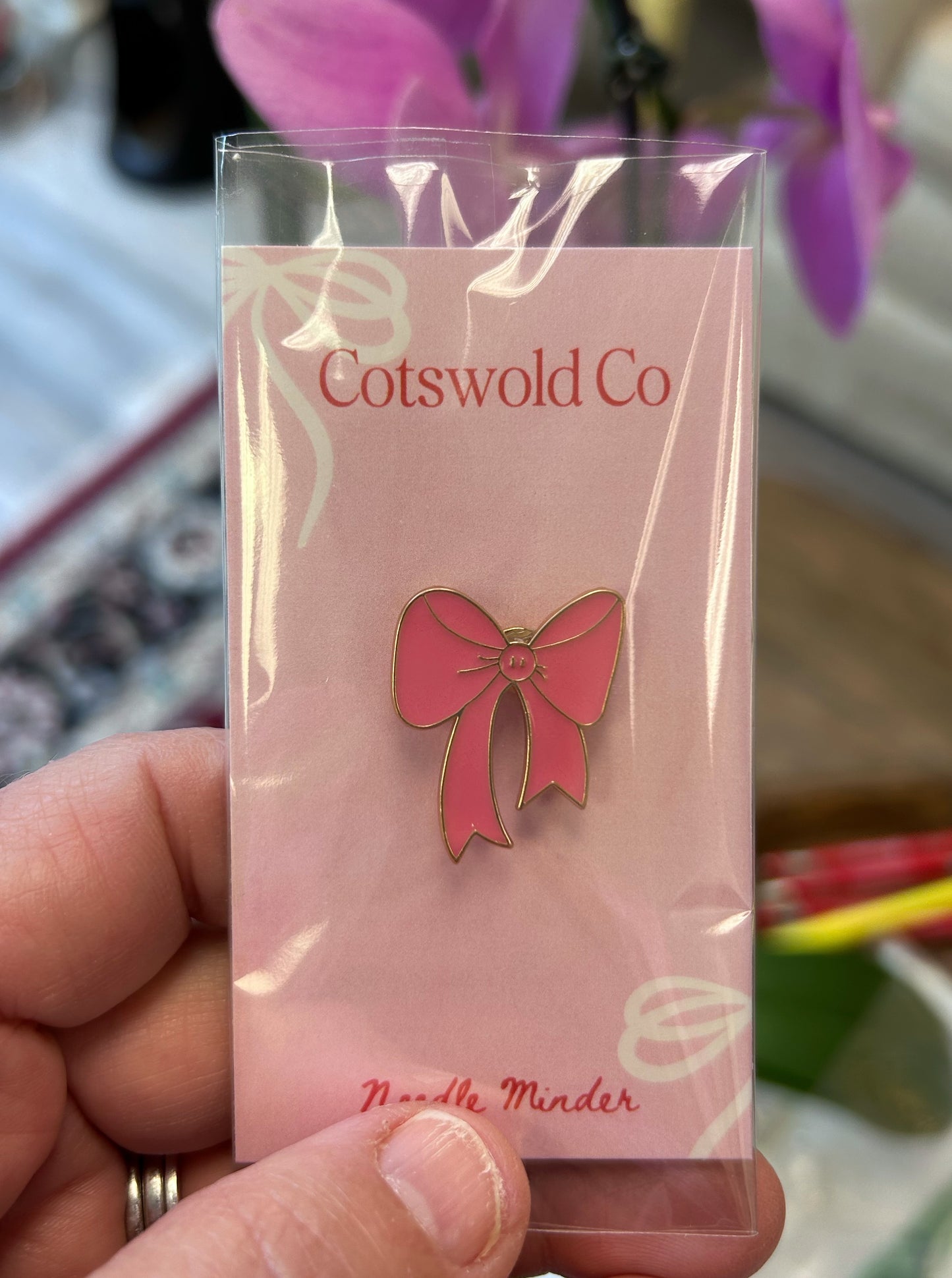 Pink Bow Needle Minder