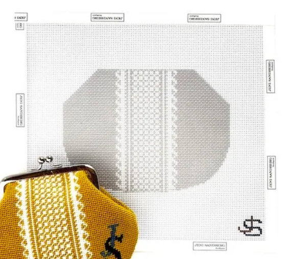 Lace Stripe Kiss Lock - Grayscale