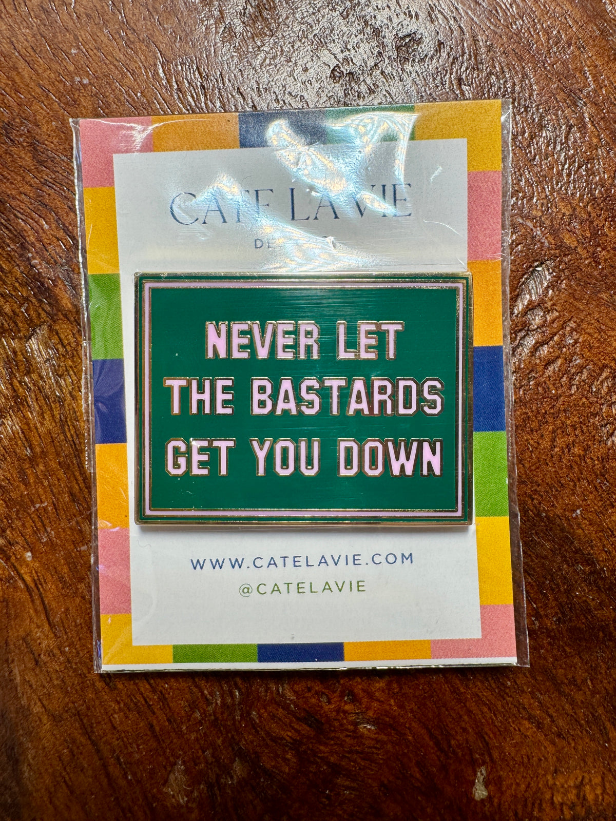 Never Let the Bastards Needleminder