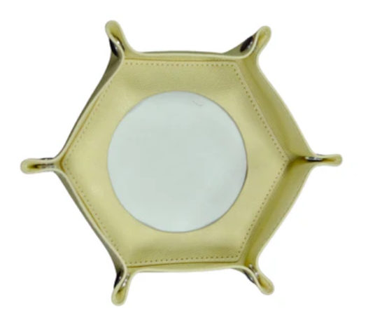 Self-Finishing Snap Tray
