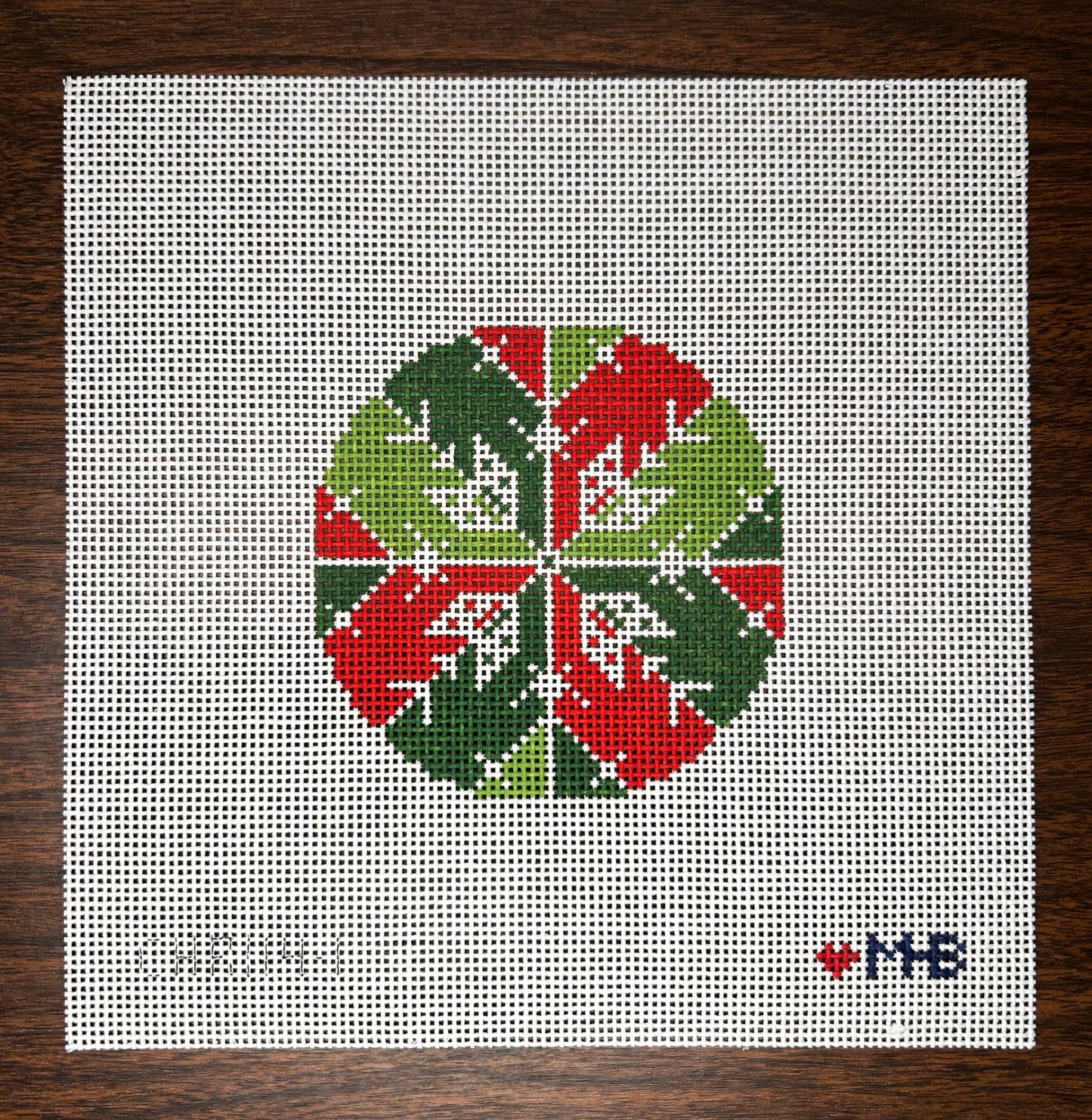 Snow Flake Round - Red & Green