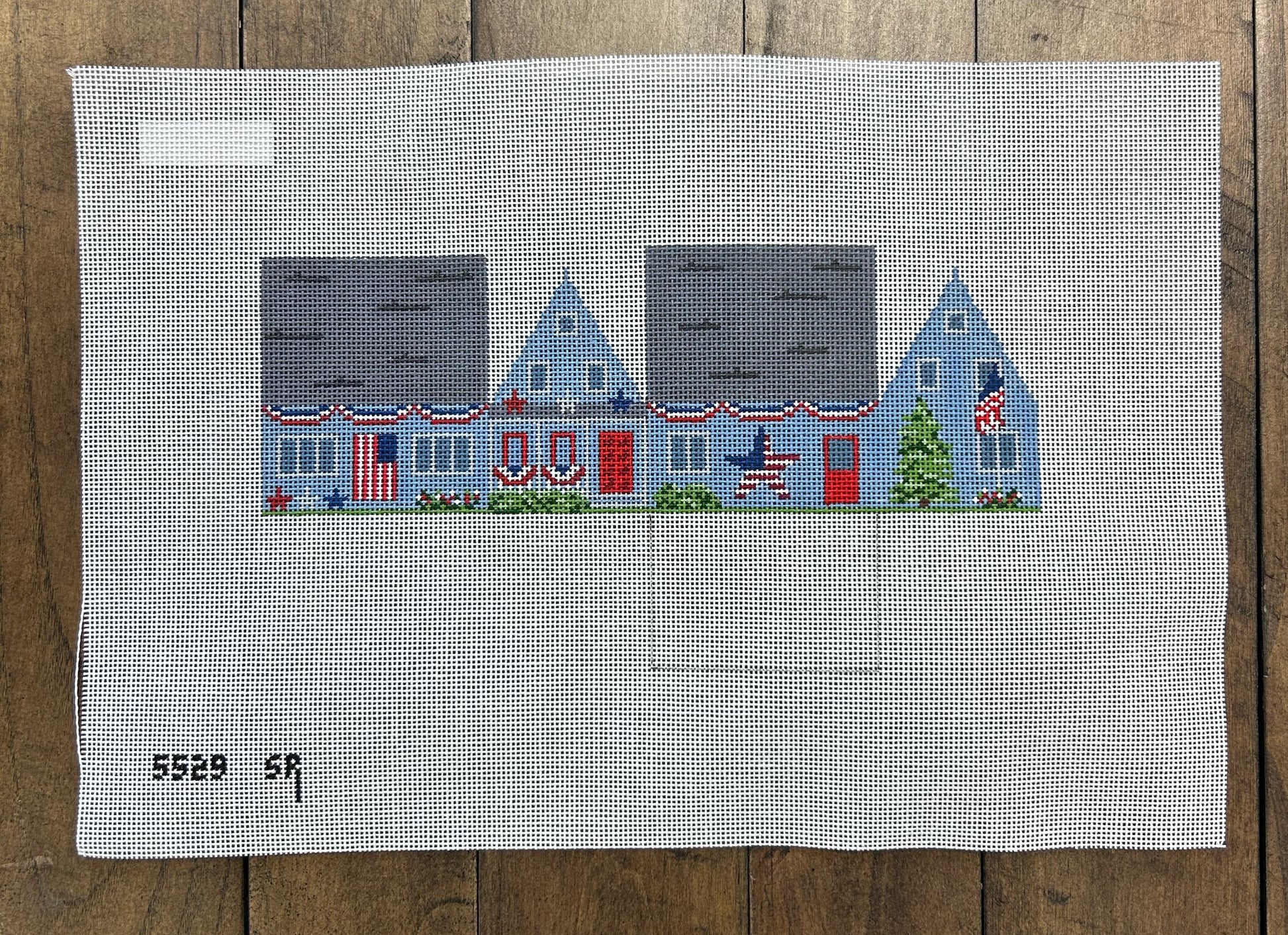 July 4th House, Mini House - Susan Roberts - Needlepoint Canvas 18 mesh