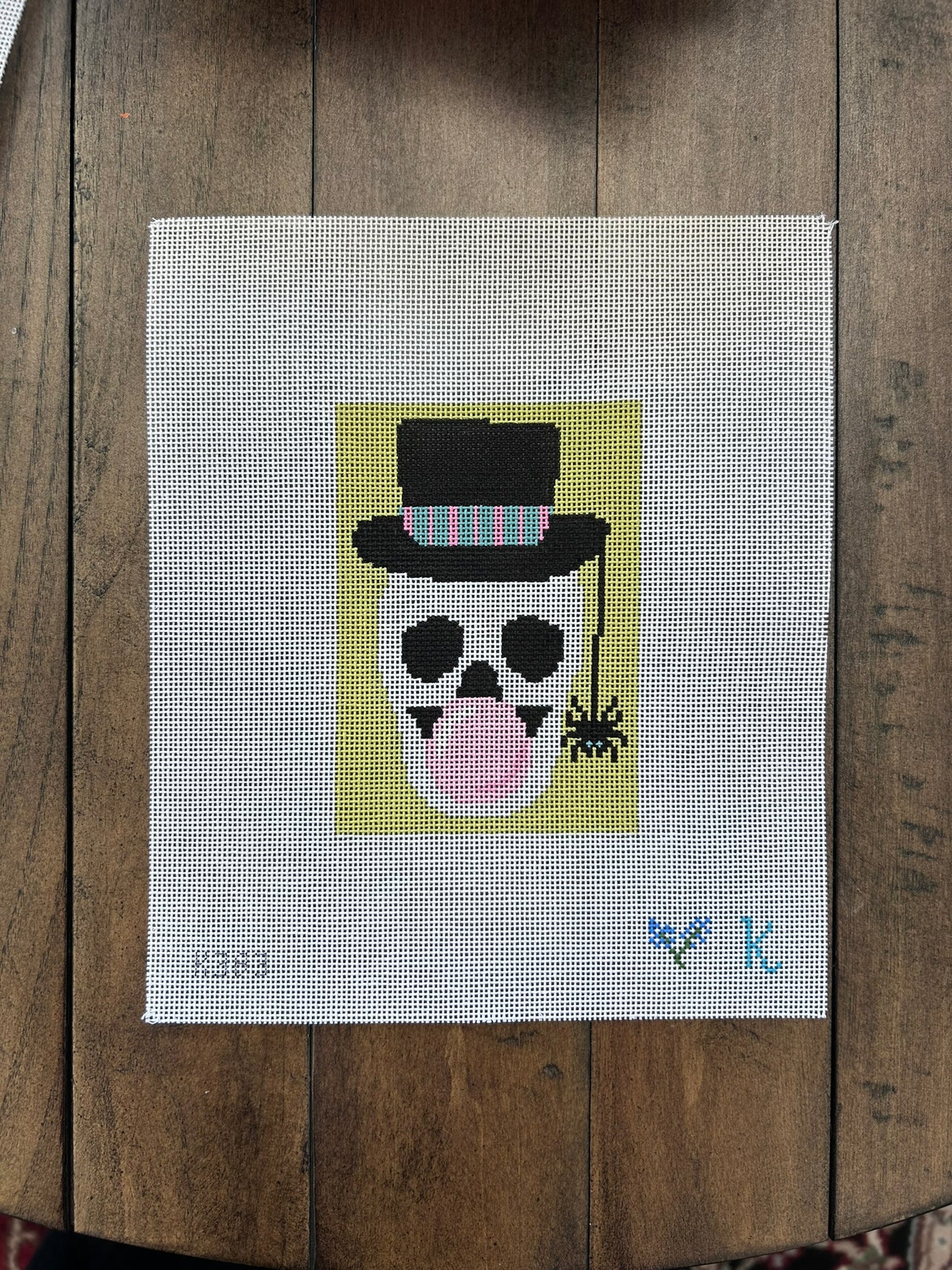 Bubble Gum Skull - Green - NDLPT Designs - Needlepoint Canvas 18 mesh