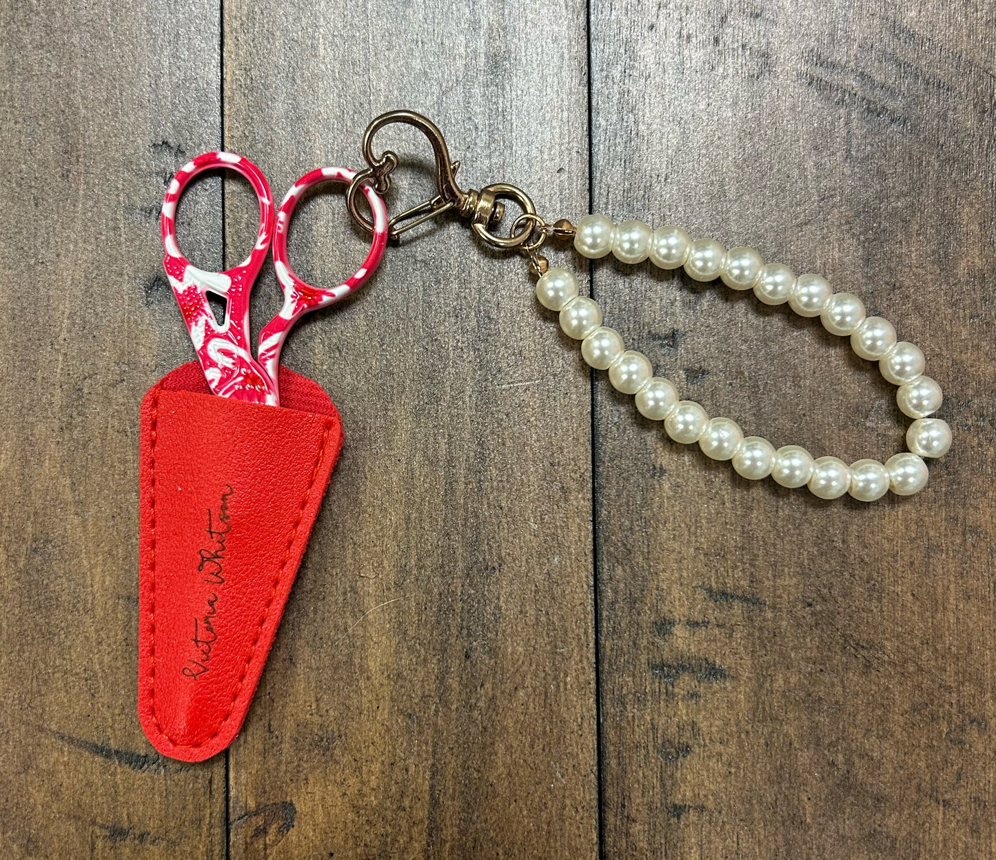 3.5" Toile Scissors with Red-Sheath - Pearl Fob