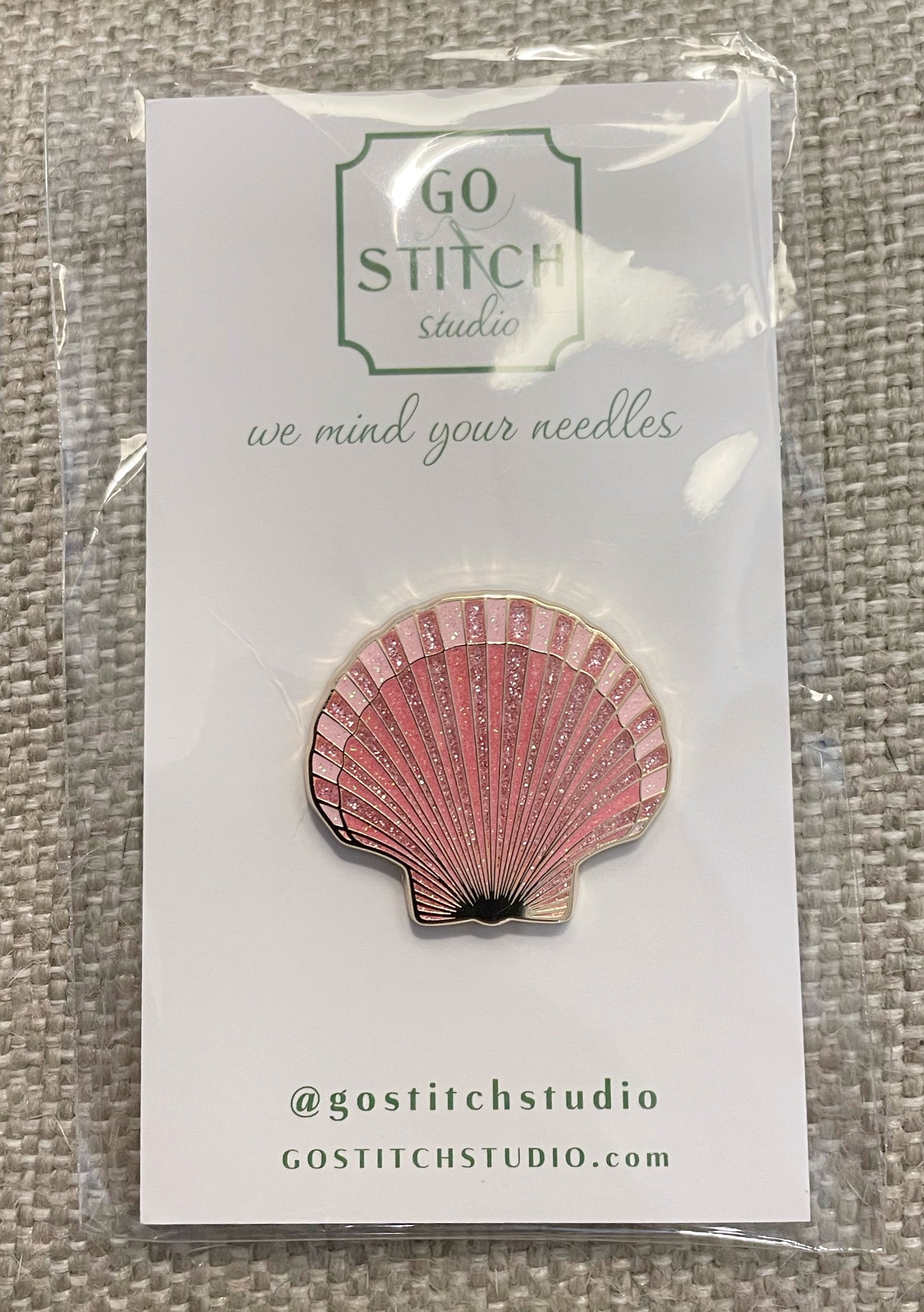 Pink Scallop Shell Needle Minder