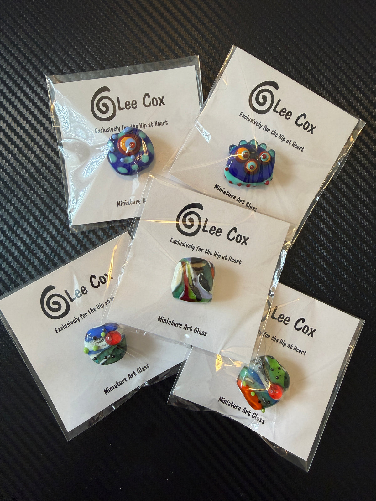 Glass Needle Minder